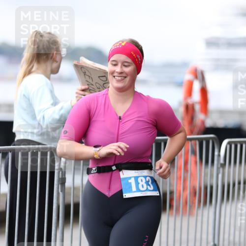 16.08.2026 - KN Förde Triathlon 2026 Antke Förster http://msf.ph/oto/9994572 16.08.2026 10:36:16 Laufen  meine-sportfotos.de