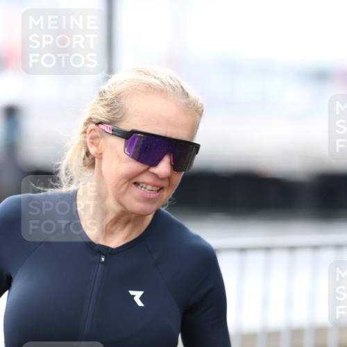 16.08.2026 - KN Förde Triathlon 2026 Antke Förster http://msf.ph/oto/9994579 16.08.2026 10:36:23 Laufen  meine-sportfotos.de