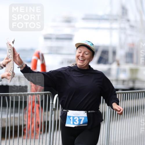 16.08.2026 - KN Förde Triathlon 2026 Antke Förster http://msf.ph/oto/9994590 16.08.2026 10:36:53 Laufen  meine-sportfotos.de