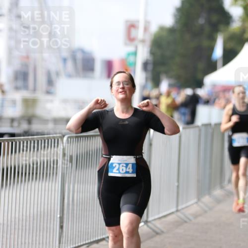 16.08.2026 - KN Förde Triathlon 2026 Antke Förster http://msf.ph/oto/9994606 16.08.2026 10:37:38 Laufen  meine-sportfotos.de