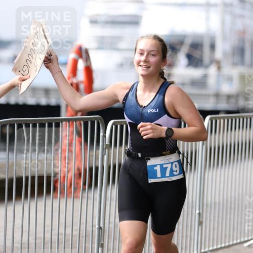 16.08.2026 - KN Förde Triathlon 2026 Antke Förster http://msf.ph/oto/9994625 16.08.2026 10:37:54 Laufen  meine-sportfotos.de