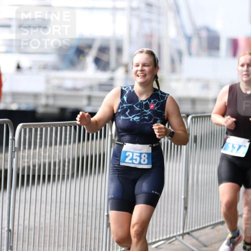 16.08.2026 - KN Förde Triathlon 2026 Antke Förster http://msf.ph/oto/9994635 16.08.2026 10:38:03 Laufen  meine-sportfotos.de
