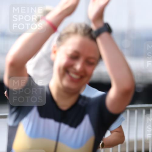 16.08.2026 - KN Förde Triathlon 2026 Antke Förster http://msf.ph/oto/9994669 16.08.2026 10:39:11 Laufen  meine-sportfotos.de