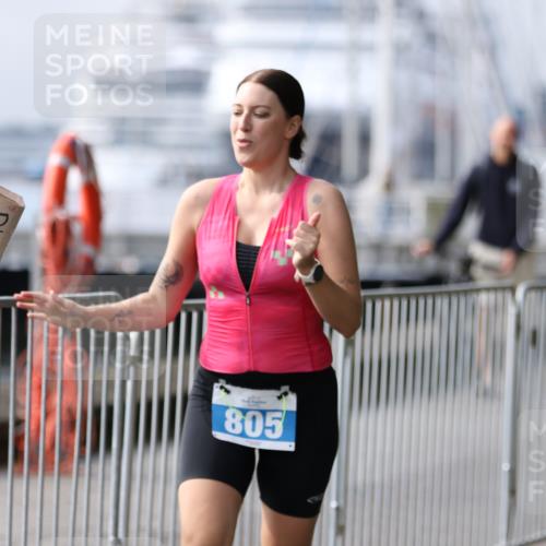 16.08.2026 - KN Förde Triathlon 2026 Antke Förster http://msf.ph/oto/9994679 16.08.2026 10:39:28 Laufen  meine-sportfotos.de