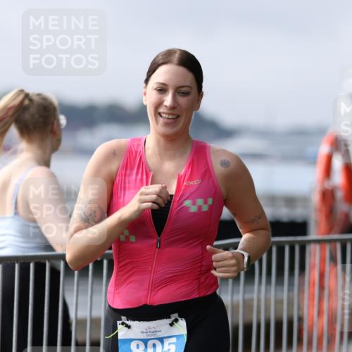 16.08.2026 - KN Förde Triathlon 2026 Antke Förster http://msf.ph/oto/9994682 16.08.2026 10:39:29 Laufen  meine-sportfotos.de