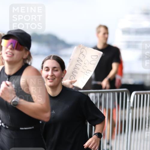 16.08.2026 - KN Förde Triathlon 2026 Antke Förster http://msf.ph/oto/9994695 16.08.2026 10:39:46 Laufen  meine-sportfotos.de