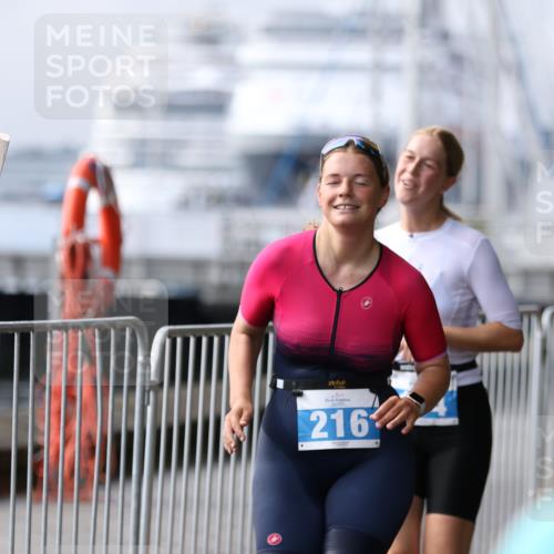 16.08.2026 - KN Förde Triathlon 2026 Antke Förster http://msf.ph/oto/9994696 16.08.2026 10:39:47 Laufen  meine-sportfotos.de