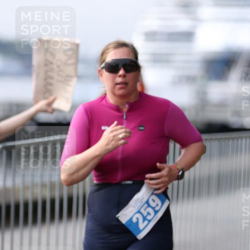 16.08.2026 - KN Förde Triathlon 2026 Antke Förster http://msf.ph/oto/9994703 16.08.2026 10:39:52 Laufen  meine-sportfotos.de