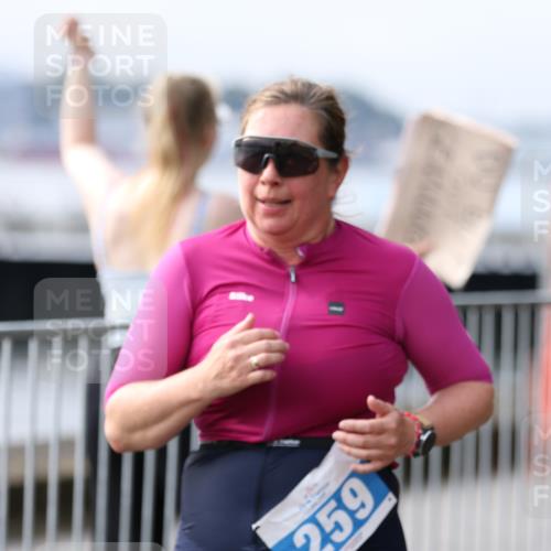 16.08.2026 - KN Förde Triathlon 2026 Antke Förster http://msf.ph/oto/9994706 16.08.2026 10:39:53 Laufen  meine-sportfotos.de