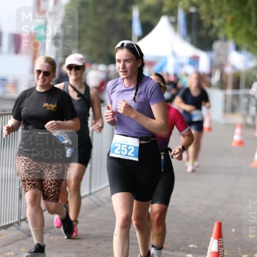 16.08.2026 - KN Förde Triathlon 2026 Antke Förster http://msf.ph/oto/9994719 16.08.2026 10:40:13 Laufen  meine-sportfotos.de