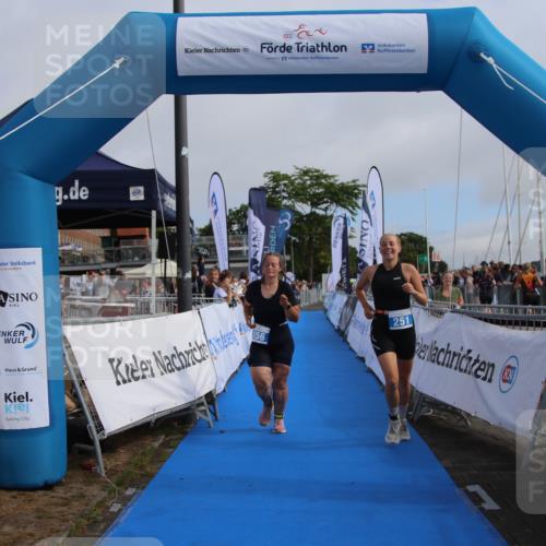 16.08.2026 - KN Förde Triathlon 2026 Markus Tischler http://msf.ph/oto/9994753 16.08.2026 10:41:43 Ziel 156, 251, 156, 251 meine-sportfotos.de