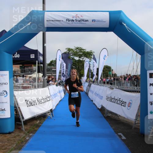16.08.2026 - KN Förde Triathlon 2026 Markus Tischler http://msf.ph/oto/9994789 16.08.2026 10:42:36 Ziel 103, 103 meine-sportfotos.de