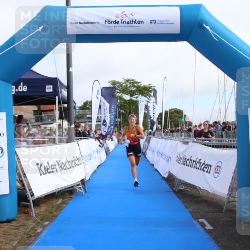 16.08.2026 - KN Förde Triathlon 2026 Markus Tischler http://msf.ph/oto/9994835 16.08.2026 10:43:41 Ziel 222, 222 meine-sportfotos.de