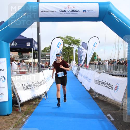 16.08.2026 - KN Förde Triathlon 2026 Markus Tischler http://msf.ph/oto/9994874 16.08.2026 10:44:38 Ziel 180, 180 meine-sportfotos.de