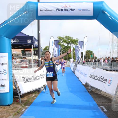 16.08.2026 - KN Förde Triathlon 2026 Markus Tischler http://msf.ph/oto/9994883 16.08.2026 10:44:49 Ziel 169, 182, 184, 169, 182, 184 meine-sportfotos.de