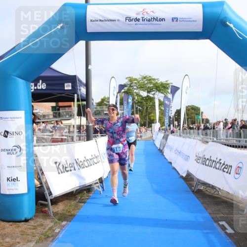 16.08.2026 - KN Förde Triathlon 2026 Markus Tischler http://msf.ph/oto/9994891 16.08.2026 10:44:53 Ziel 169, 182, 184, 169, 182, 184 meine-sportfotos.de