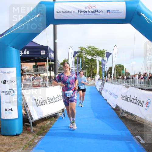 16.08.2026 - KN Förde Triathlon 2026 Markus Tischler http://msf.ph/oto/9994894 16.08.2026 10:44:53 Ziel 169, 182, 184, 169, 182, 184 meine-sportfotos.de