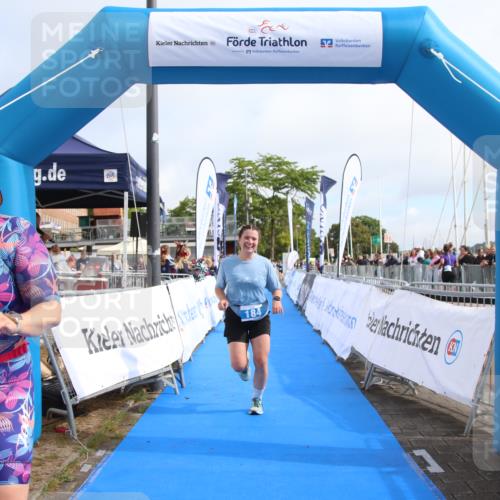 16.08.2026 - KN Förde Triathlon 2026 Markus Tischler http://msf.ph/oto/9994897 16.08.2026 10:44:54 Ziel 169, 182, 184, 169, 182, 184 meine-sportfotos.de