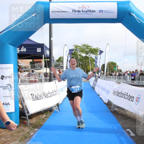 16.08.2026 - KN Förde Triathlon 2026 Markus Tischler http://msf.ph/oto/9994901 16.08.2026 10:44:55 Ziel 169, 182, 184, 169, 182, 184 meine-sportfotos.de