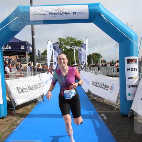 16.08.2026 - KN Förde Triathlon 2026 Markus Tischler http://msf.ph/oto/9994945 16.08.2026 10:45:46 Ziel 181, 254, 181, 254 meine-sportfotos.de