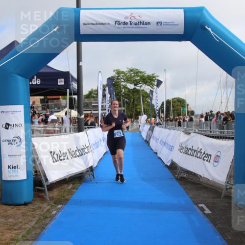 16.08.2026 - KN Förde Triathlon 2026 Markus Tischler http://msf.ph/oto/9994948 16.08.2026 10:46:07 Ziel 203, 203 meine-sportfotos.de
