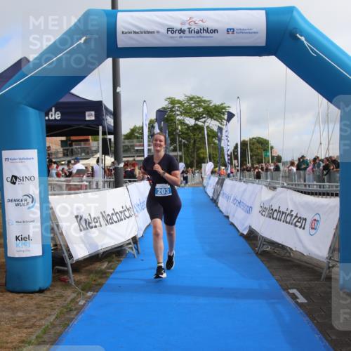 16.08.2026 - KN Förde Triathlon 2026 Markus Tischler http://msf.ph/oto/9994951 16.08.2026 10:46:08 Ziel 203, 203 meine-sportfotos.de