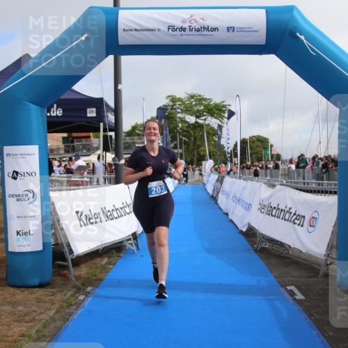 16.08.2026 - KN Förde Triathlon 2026 Markus Tischler http://msf.ph/oto/9994955 16.08.2026 10:46:08 Ziel 203, 203 meine-sportfotos.de