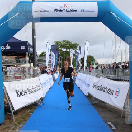 16.08.2026 - KN Förde Triathlon 2026 Markus Tischler http://msf.ph/oto/9995187 16.08.2026 10:54:15 Ziel 228, 228 meine-sportfotos.de