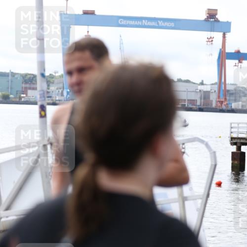 16.08.2026 - KN Förde Triathlon 2026 Antke Förster http://msf.ph/oto/9995229 16.08.2026 10:52:03 Schwimmen 301 meine-sportfotos.de