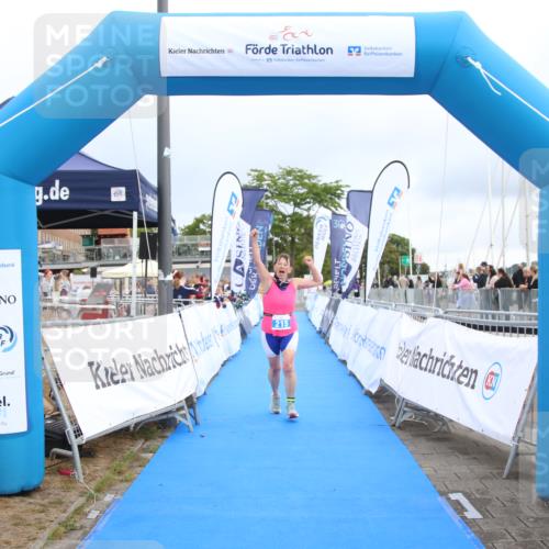 16.08.2026 - KN Förde Triathlon 2026 Markus Tischler http://msf.ph/oto/9995236 16.08.2026 10:56:47 Ziel 215, 215 meine-sportfotos.de