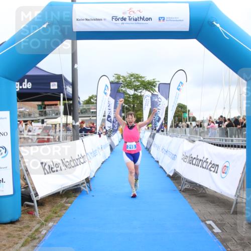 16.08.2026 - KN Förde Triathlon 2026 Markus Tischler http://msf.ph/oto/9995250 16.08.2026 10:56:47 Ziel 215, 215 meine-sportfotos.de