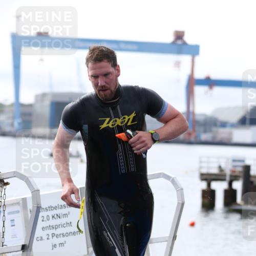 16.08.2026 - KN Förde Triathlon 2026 Antke Förster http://msf.ph/oto/9995260 16.08.2026 10:53:46 Schwimmen 304, 305, 308, 311, 319, 441, 311, 318, 325 meine-sportfotos.de