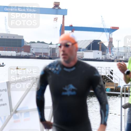 16.08.2026 - KN Förde Triathlon 2026 Antke Förster http://msf.ph/oto/9995267 16.08.2026 10:53:53 Schwimmen 304, 308, 311, 319, 325, 441, 318, 330 meine-sportfotos.de