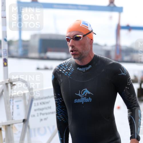16.08.2026 - KN Förde Triathlon 2026 Antke Förster http://msf.ph/oto/9995268 16.08.2026 10:53:53 Schwimmen 304, 308, 311, 319, 325, 441, 318, 330 meine-sportfotos.de