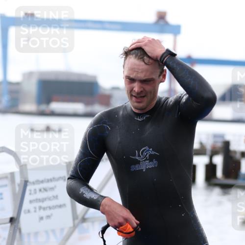 16.08.2026 - KN Förde Triathlon 2026 Antke Förster http://msf.ph/oto/9995290 16.08.2026 10:54:38 Schwimmen 312, 313, 314, 330, 309, 314, 317 meine-sportfotos.de