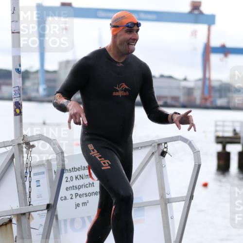 16.08.2026 - KN Förde Triathlon 2026 Antke Förster http://msf.ph/oto/9995293 16.08.2026 10:54:48 Schwimmen 309, 312, 313, 314, 221, 317 meine-sportfotos.de