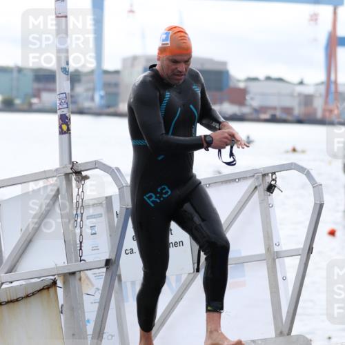 16.08.2026 - KN Förde Triathlon 2026 Antke Förster http://msf.ph/oto/9995306 16.08.2026 10:55:06 Schwimmen 221, 309, 317, 221, 320, 323 meine-sportfotos.de