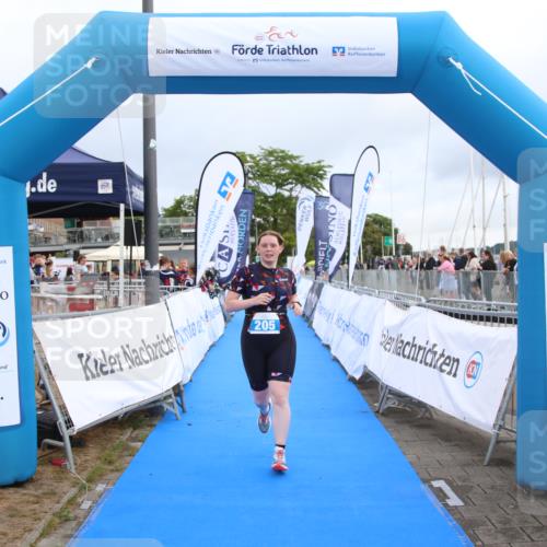 16.08.2026 - KN Förde Triathlon 2026 Markus Tischler http://msf.ph/oto/9995318 16.08.2026 10:57:12 Ziel 205, 205 meine-sportfotos.de