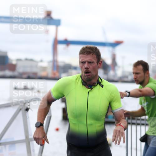 16.08.2026 - KN Förde Triathlon 2026 Antke Förster http://msf.ph/oto/9995335 16.08.2026 10:56:09 Schwimmen 321, 324, 327, 329, 310, 321, 336, 341, 373 meine-sportfotos.de