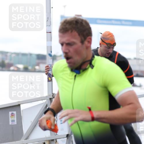 16.08.2026 - KN Förde Triathlon 2026 Antke Förster http://msf.ph/oto/9995338 16.08.2026 10:56:10 Schwimmen 321, 324, 327, 329, 310, 336, 341, 373 meine-sportfotos.de