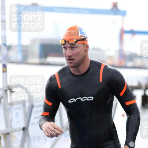 16.08.2026 - KN Förde Triathlon 2026 Antke Förster http://msf.ph/oto/9995341 16.08.2026 10:56:11 Schwimmen 321, 324, 327, 329, 310, 336, 340, 341, 373 meine-sportfotos.de