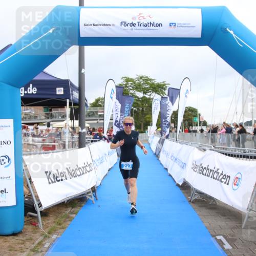 16.08.2026 - KN Förde Triathlon 2026 Markus Tischler http://msf.ph/oto/9995345 16.08.2026 10:58:19 Ziel 227, 227 meine-sportfotos.de