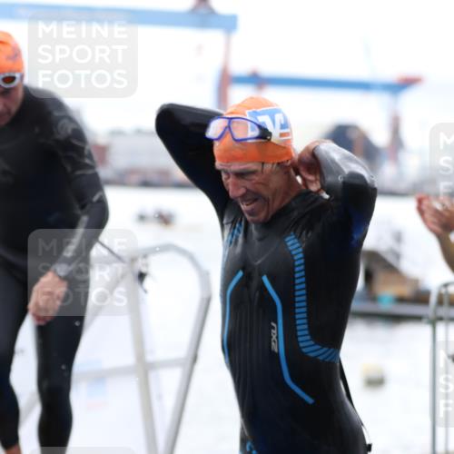 16.08.2026 - KN Förde Triathlon 2026 Antke Förster http://msf.ph/oto/9995352 16.08.2026 10:56:28 Schwimmen 310, 321, 324, 336, 341, 373, 336, 337, 340, 343 meine-sportfotos.de