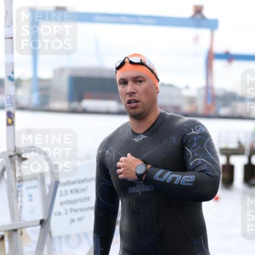 16.08.2026 - KN Förde Triathlon 2026 Antke Förster http://msf.ph/oto/9995366 16.08.2026 10:56:48 Schwimmen 336, 337, 340, 341, 373, 343, 345 meine-sportfotos.de