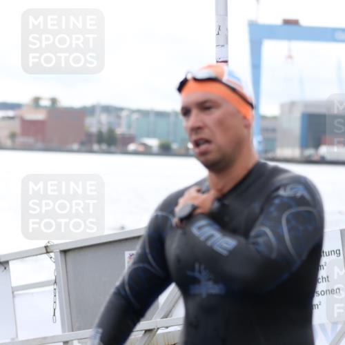 16.08.2026 - KN Förde Triathlon 2026 Antke Förster http://msf.ph/oto/9995367 16.08.2026 10:56:49 Schwimmen 336, 337, 340, 341, 373, 343, 345 meine-sportfotos.de