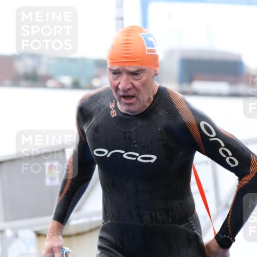 16.08.2026 - KN Förde Triathlon 2026 Antke Förster http://msf.ph/oto/9995373 16.08.2026 10:56:55 Schwimmen 337, 340, 343, 345 meine-sportfotos.de