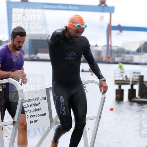 16.08.2026 - KN Förde Triathlon 2026 Antke Förster http://msf.ph/oto/9995409 16.08.2026 10:58:37 Schwimmen 331, 339, 355, 359, 363, 367, 328, 339, 348, 350, 361 meine-sportfotos.de