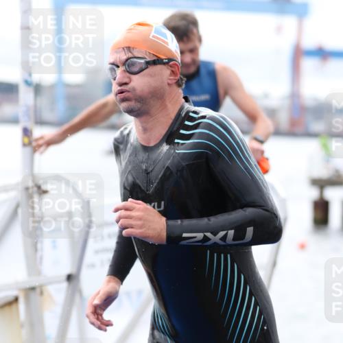 16.08.2026 - KN Förde Triathlon 2026 Antke Förster http://msf.ph/oto/9995467 16.08.2026 11:00:09 Schwimmen 346, 354, 372, 354, 391, 392, 394 meine-sportfotos.de
