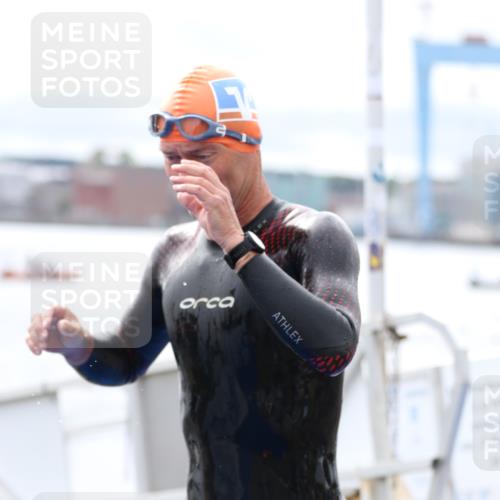 16.08.2026 - KN Förde Triathlon 2026 Antke Förster http://msf.ph/oto/9995511 16.08.2026 11:00:55 Schwimmen 338, 356, 368, 390, 392, 395, 342, 347, 352, 375 meine-sportfotos.de