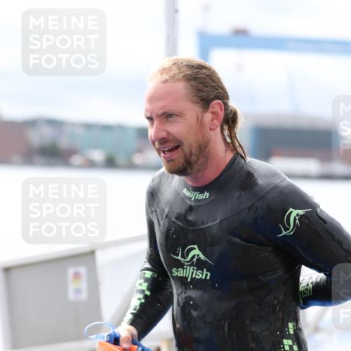 16.08.2026 - KN Förde Triathlon 2026 Antke Förster http://msf.ph/oto/9995539 16.08.2026 11:01:28 Schwimmen 342, 347, 352, 365, 375, 382, 353, 364, 376, 377, 383 meine-sportfotos.de